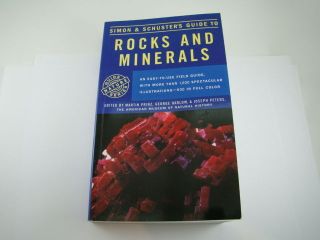 Simon & Schusters Guide to Rocks and Minerals Book Rockhound Gems 607 