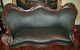 Belter Rosalie Pattern Laminated Rosewood Settee/Sofa