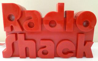 VTG Radio Shack Transistor AM Radio 1979 Tandy Corp Red Plastic Works 