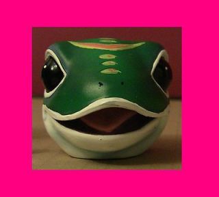 Geico GECKO Head   Great desk paper weight Fully painted resin Gecko 