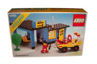 Lego Town Classic Auto Repair Shop 6363