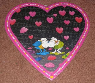 RARE HEYE   MORDILLO 215 pc LOVE PUZZLE Valentines Day *LOVE HURTS 