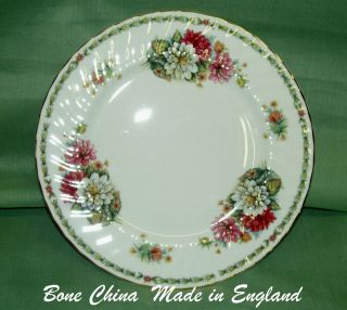 English Bone China~MUMS~Des​sert Plate ~New~Made in England