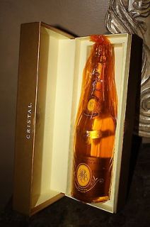 2002 LOUIS ROEDERER CRISTAL CHAMPAGNE IN GIFT BOX PERFECT BOTTLES 