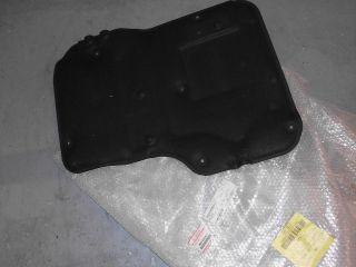 GENUINE MITSUBISHI ENGINE SOUNDPROOF COVER PART NOMK549042 FITS FUSO 