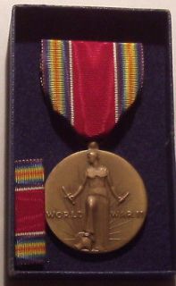 VINTAGE WW II 1946 Victory Medal Set in BOX JR Wood Products