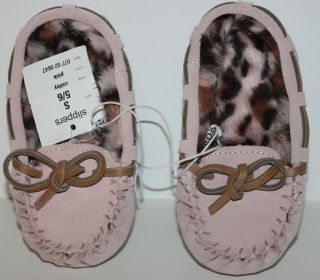 Girls Cailey Pink Suede Moccasin Slippers Size Small 5/6 Medium 7/8 