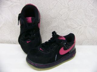 GIRLS/CHILD SHOES*SIZE 6*NIKE*FORCE ONE*BLACK W/PINK TRIM