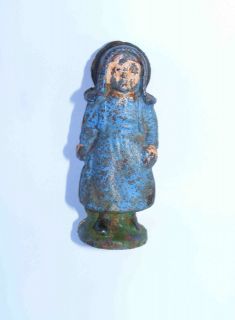 COLLECTIBLE SOLID CAST IRON (heavy) SM. AMISH GIRL FIGURINE OLD, OLD 