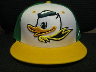 Oregon Ducks Zephyr Cap Flat Brim Snapback Gray Refresh Hat NCAA