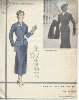1953 Vintage VOGUE Sewing Pattern B32 SUIT SKIRT & JACKET (R369) By 
