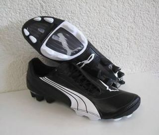 Puma football shoes v1.08 K i FG   Black   101747 03   new with box