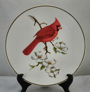 AVON 1974 VINTAGE COLLECTIBLE PLATE DON ECKELBERRY CARDINAL W/ DOGWOOD