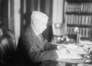 1917 photo LANSING, ROBERT. SECRETARY OF STATE, 1915 1920. AT DESK 