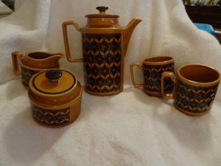 Royal Sealy 7 Piece Coffee/Tea Set in Dk Gold and Black Pattern   NICE 
