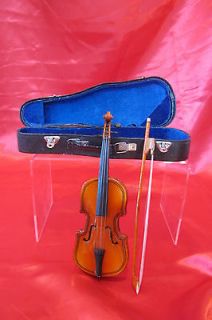 Made by Music miniature violin with original box.