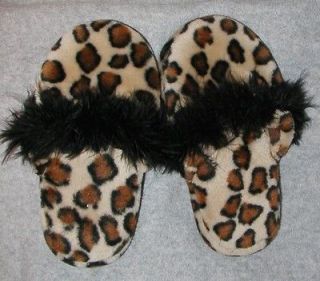 kids animal slippers in Clothing, 