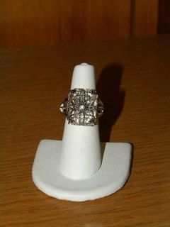 Avon Through The Looking Glass Ring Size 7   7 1/2 Fabulous New Item