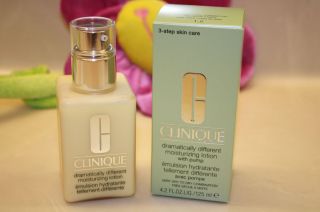 NIB   Clinique Dramatically Different Moisturizing Lotion with pump 4 