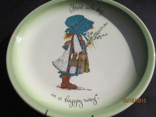 Holly Hobbie Collectors Edition Plate  Start Each Day In A Happy 