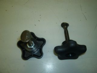 SET OF TWO TORO KNOB AND SCREW 106 4161 & 92 2260