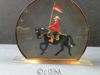 v861 ROYAL CANADIAN MOUNTED POLICE MOUNTIE LUCITE SOUVENIR