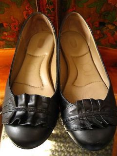 You By Crocs sz 6 Emmalita Flats Black leather Ballet dress shoes