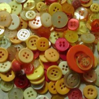 50 BULK VINTAGE YELLOW AND ORANGE BUTTONS for Scrapbooking/sewing 