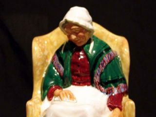 Royal Doulton Figurine Forty Winks with Her Cat HN 1974 Retired in 