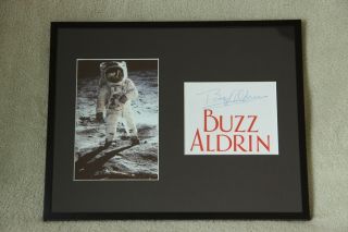 Buzz Aldrin Apollo 11 Moonwalker Autograph Framed Signed Display NASA 