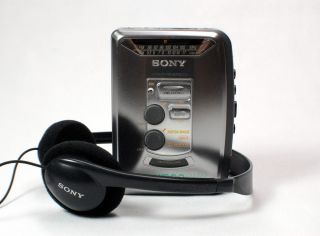 Auto Reverse Sony Walkman AM FM Cassette Player Headphones Refurbished 