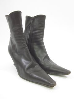you are bidding on a andrea rivalta brown leather boots heels in a 