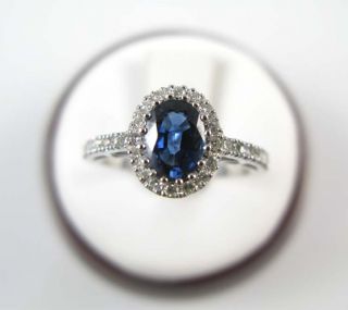 Ladies 18K White Gold Sapphire Diamond Ring 1 52ctw
