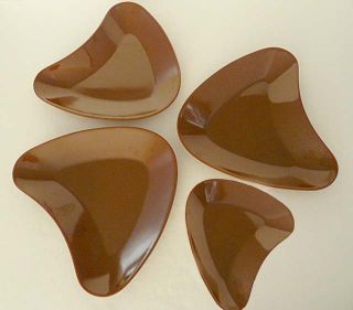 Set of 4 Appetizer Plastic Plates Boomerang Mid Century Modern Style 