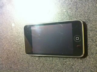 Apple iPod Touch 3rd Generation 32GB Good Condition Black  Player