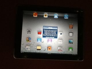 Apple iPad 2 32GB Wi Fi 3G Verizon 9 7in Black MC763LL A