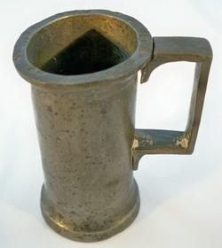 Antique Pewter Demi Decilitre Measuring Cup S1