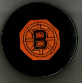 Vintage NHL Boston Bruins Art Ross Tyer Patent Original Six Game Puck 