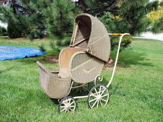 Vintage Antique 1920 to 1930s Wicker Baby Stroller