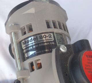 Badger 80 2 Paasche Air Brush Compressor w Air Regulator Gauge