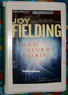 MAD RIVER ROAD by Joy Fielding (2005 Unabridged, CASS) FREE MEDIA MAIL 