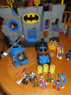 Imaginext Bat Cave with Tons of Extras Helicopter Car Lots of Figures 