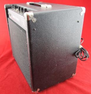 Barcus Berry XL8 Guitar Amplifier