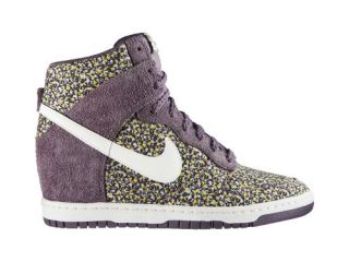 Nike Dunk Sky High Liberty Womens Shoe 540859_500 