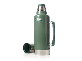 features specs sales stats features this big 2 qt vacuum bottle keeps 