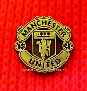 manchester united badge gold antique pin badge gift from united
