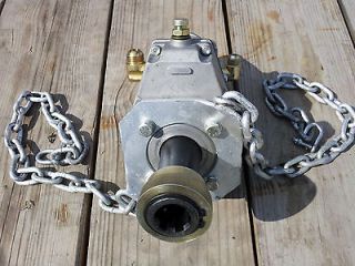 Hydraulic PTO Pump & Gearbox For Tractor   New 8 GPM    JIC 