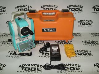 Nikon DTM 332 Total Station Surveying Transit with Battery, Charger 