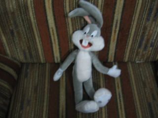 18 plush bugs bunny doll made by applause good condition
