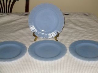 Set 4 Delphite Blue Glass Pyrex Piecrust Dinner Plates Vintage 